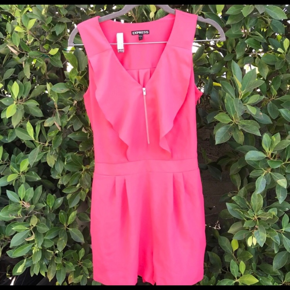 3/$30 - Express romper - Picture 4 of 4